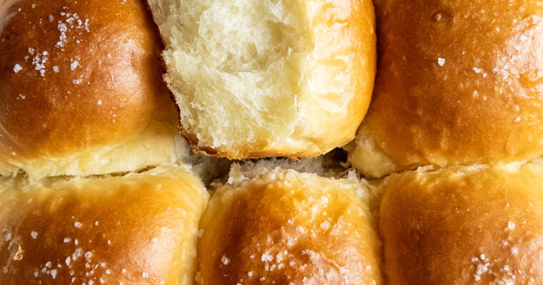 Buttery Dinner Rolls