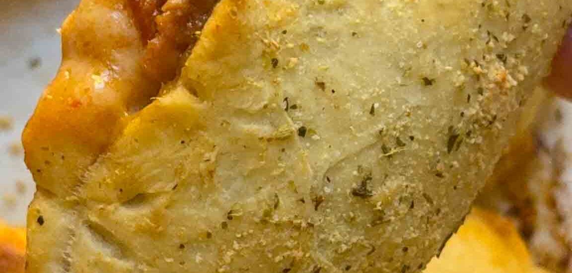 Make Ahead Pizza Pockets (Soft and Fluffy, Easy to Prep)