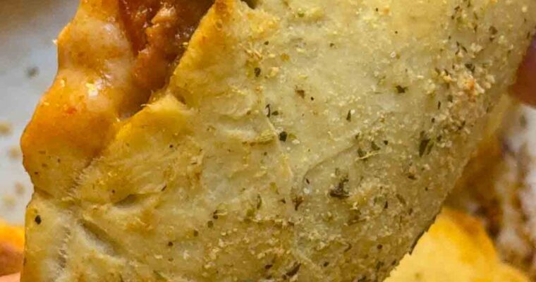 Make Ahead Pizza Pockets (Soft and Fluffy, Easy to Prep)