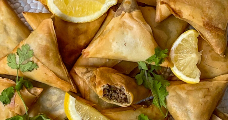 Best Beef Samosas Recipe (Crispy and Easy)